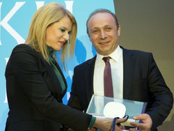 Πρώτο βραβείο στην Πίνδο από τον Σύνδεσμο Βιομηχανιών Βορείου Ελλάδος (Σ.Β.Β.Ε.)
